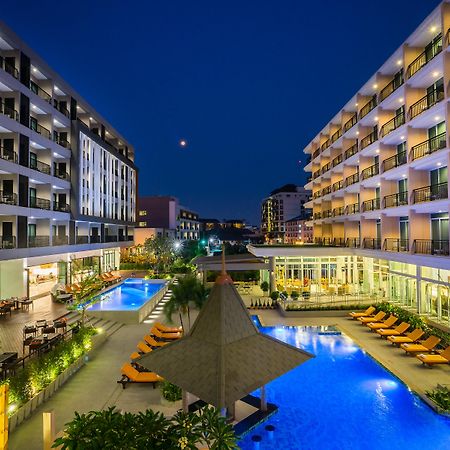 Hotel J Паттайя Экстерьер фото
