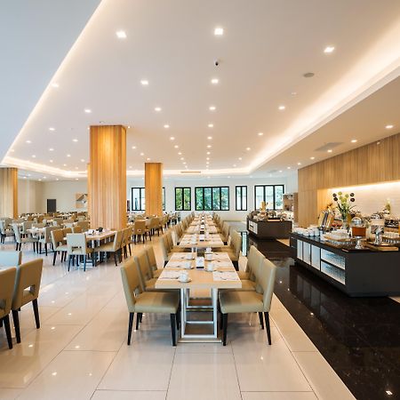 Hotel J Паттайя Экстерьер фото