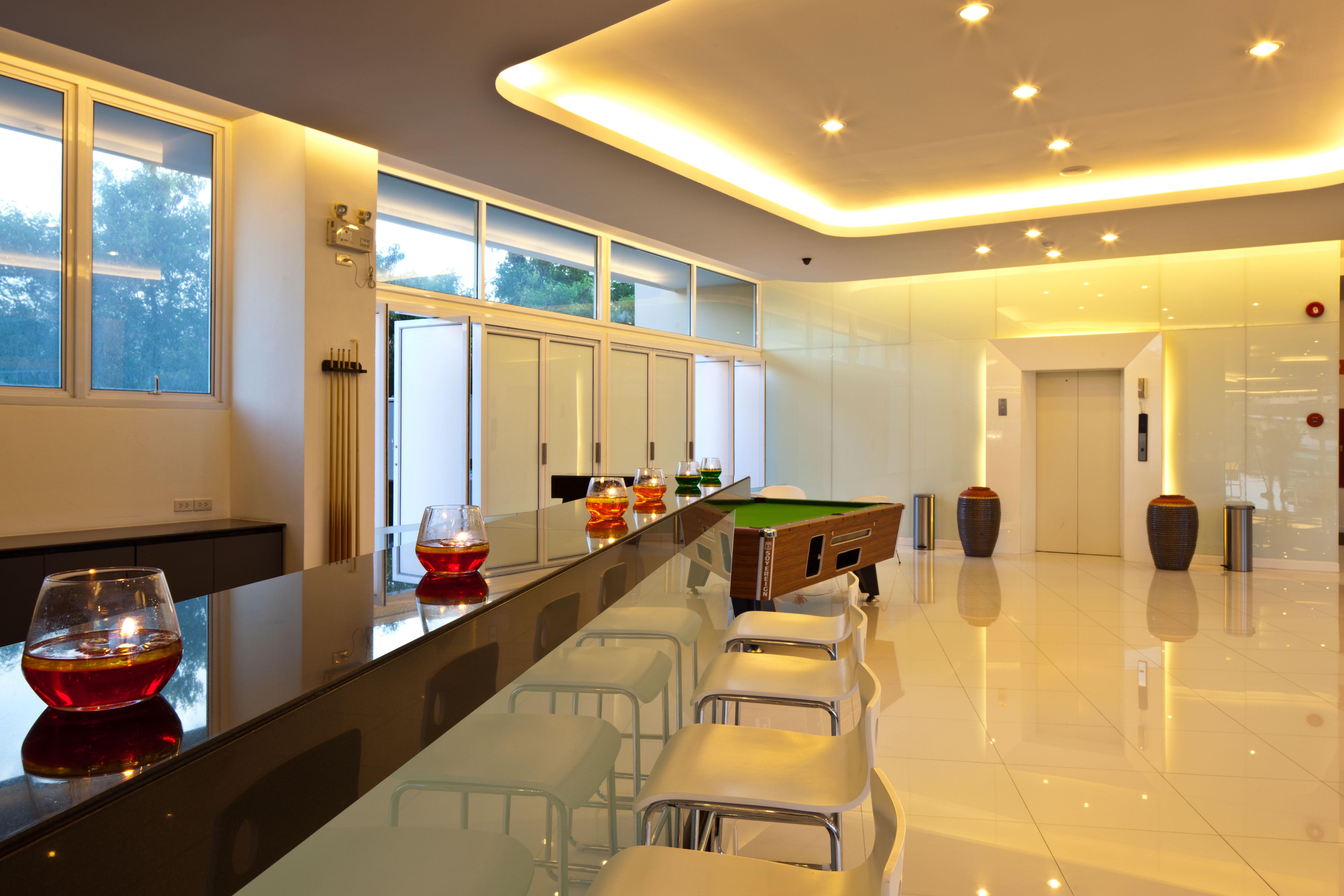 Hotel J Паттайя Экстерьер фото