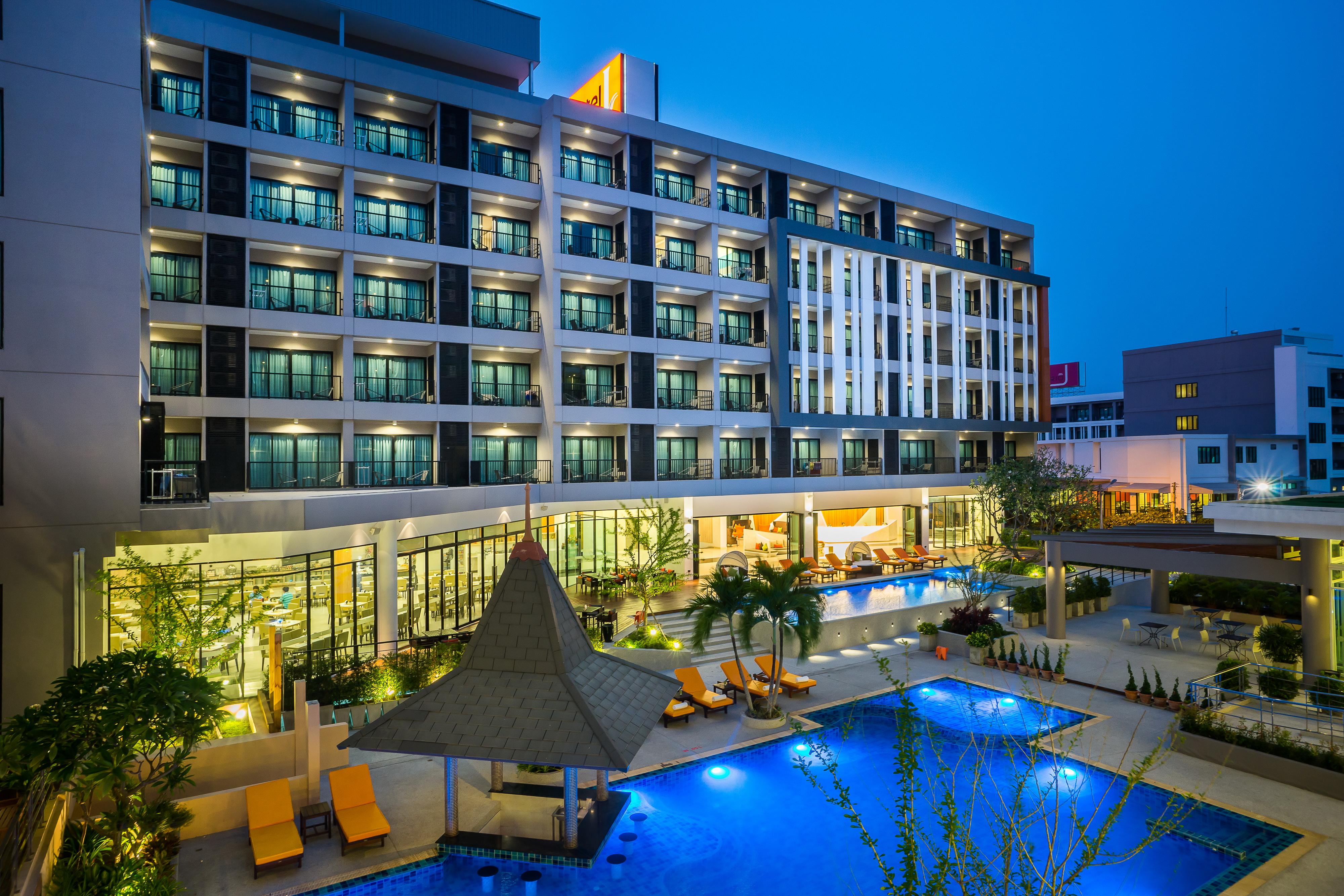 Hotel J Паттайя Экстерьер фото