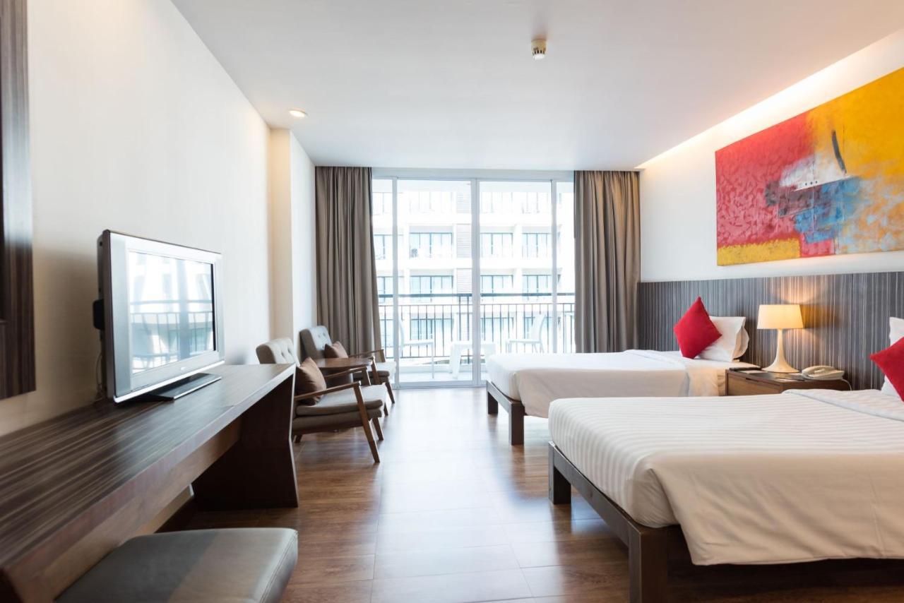 Hotel J Паттайя Экстерьер фото