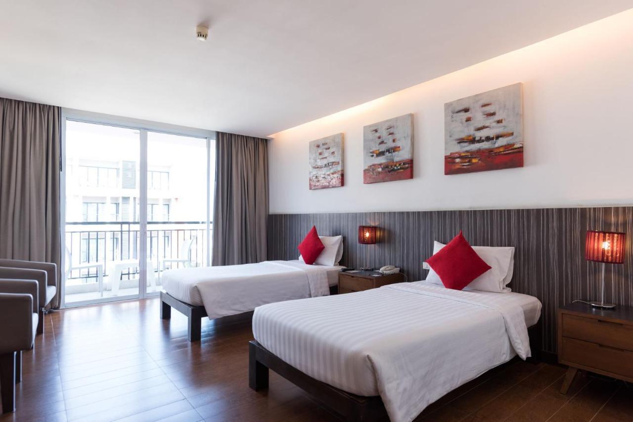 Hotel J Паттайя Экстерьер фото