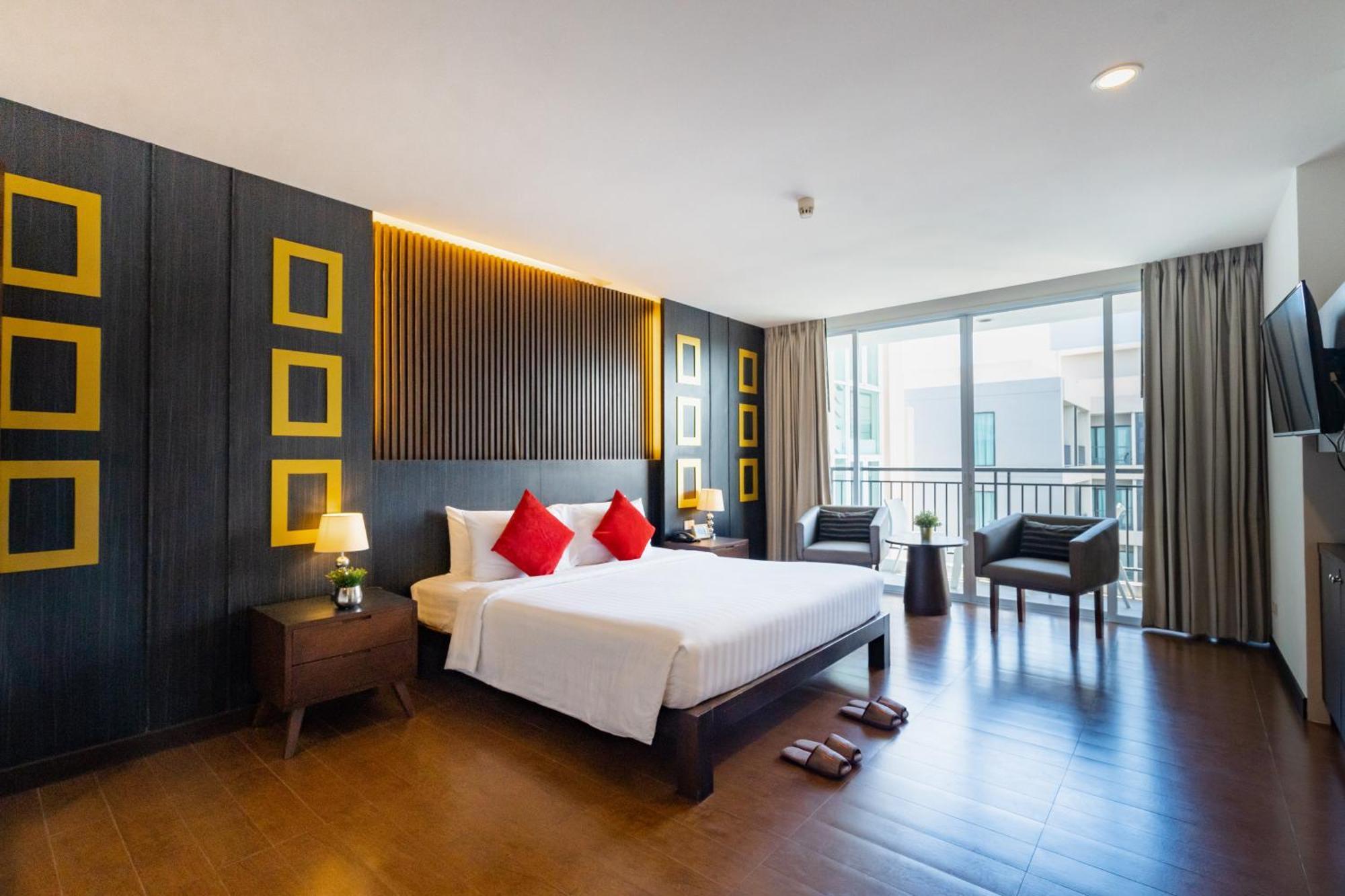 Hotel J Паттайя Экстерьер фото